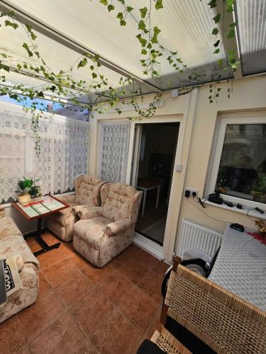 Cozy Room Available Near Birmingham Airport, NEC, Park, HS2, Birmingham (fotografie 7)