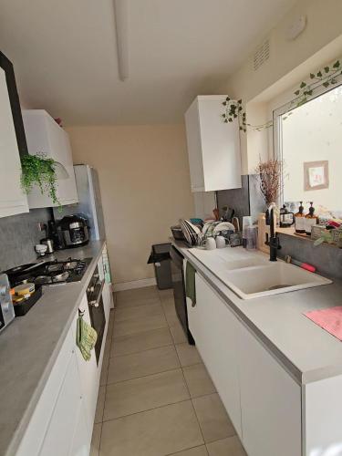 Cozy Room Available Near Birmingham Airport, NEC, Park, HS2, Birmingham (fotografie 9)