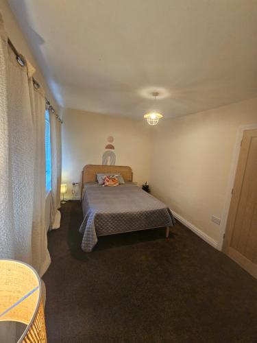 Cozy Room Available Near Birmingham Airport, NEC, Park, HS2, Birmingham (fotografie 3)