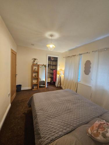 Cozy Room Available Near Birmingham Airport, NEC, Park, HS2, Birmingham (fotografie 2)
