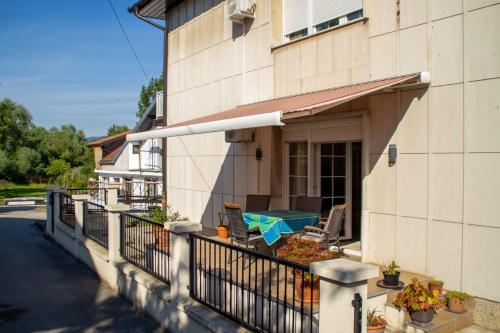 Apartment Stella - Location saisonnière - Bihać