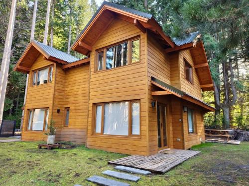 Lupinos Cabin - Remanso del Bosque in Puerto Manzano