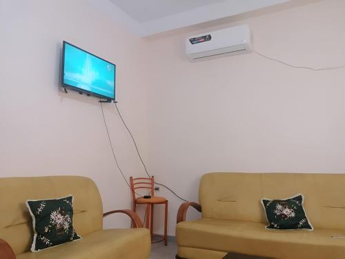 Κοινόχρηστο σαλόνι/χώρος τηλεόρασης, Family Friendly Holiday Home Beni Belaid Beach in Jijel Algeria in Jijel