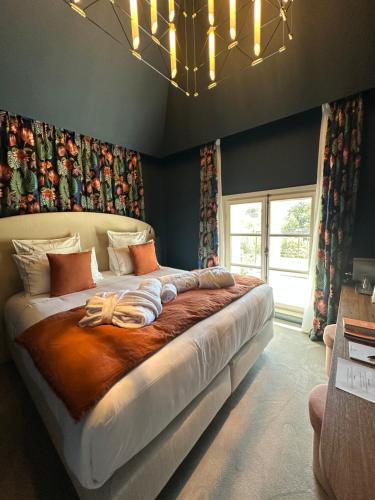 room detail thumbnail 0