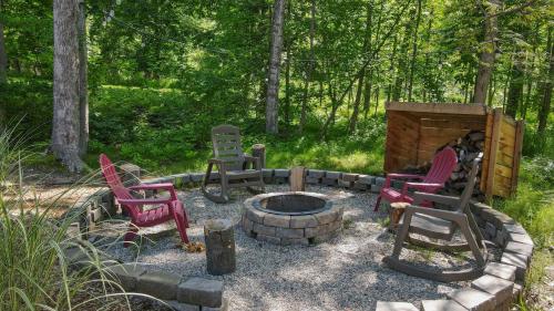 Lazy Bear Inn - image 10