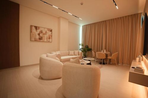 Private Jacuzzi 2BR Luxury Unit, Dubaï (photo 3)