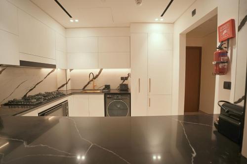 Private Jacuzzi 2BR Luxury Unit, Dubaï (photo 7)