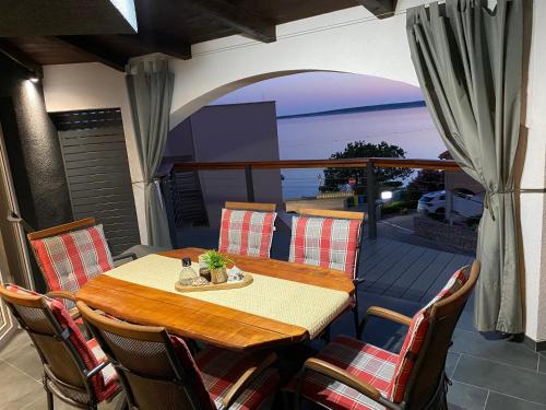 Apartment Grey in Mandre (Kolan)