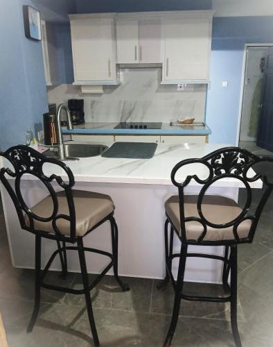 LHM Apartments in Oistins
