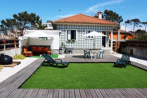  Watermark Surf House in Esmoriz