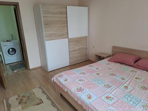 Двустаен апартамент в Славейков, Burgas (foto 2)