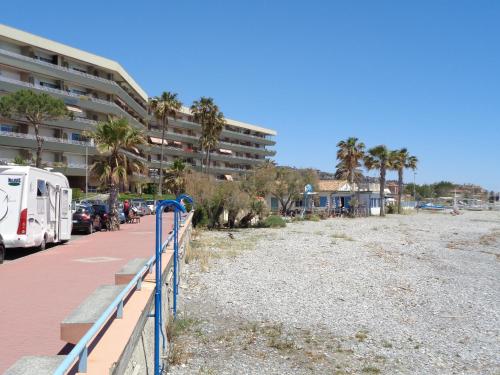  appartamento sul mare Massasso, Pension in Ventimiglia