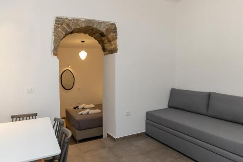 Prasino Oniro - image 5
