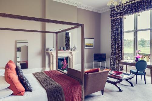 Mercure Warwickshire Walton Hall Hotel & Spa