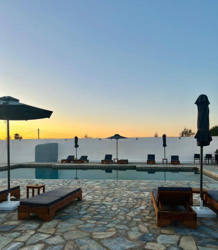 Fikas Hotel