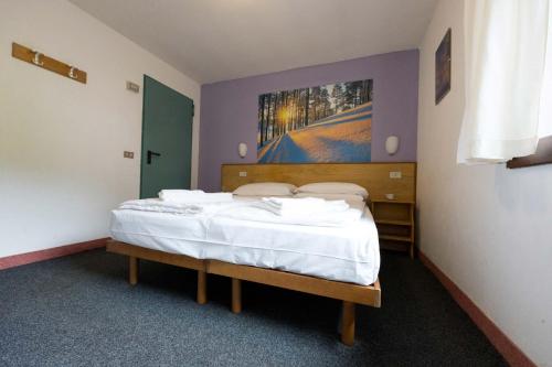 Economy Double or Twin Room