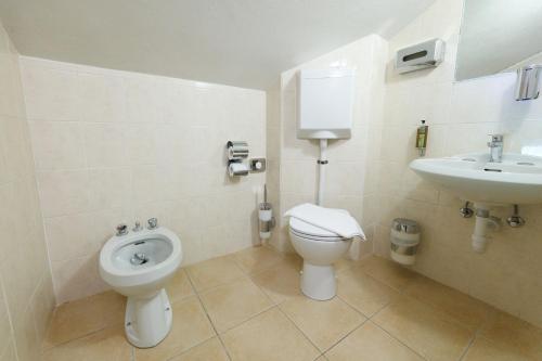 Hotel Teola - image 11