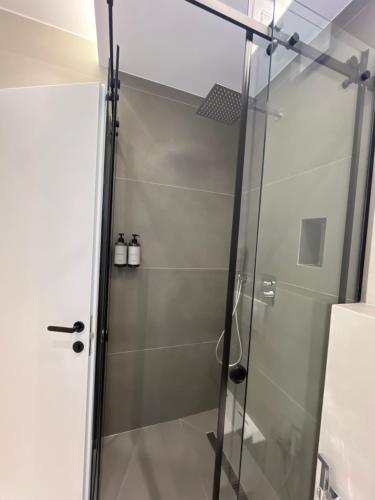Mina Luxury Rooms, Tirana (foto 10)