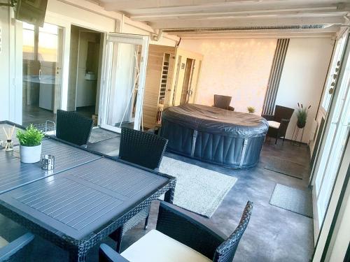 Pezsgőfürdő, Balatonszabadi Privát Apartman (Balatonszabadi Privat Apartman) in Balatonszabadi
