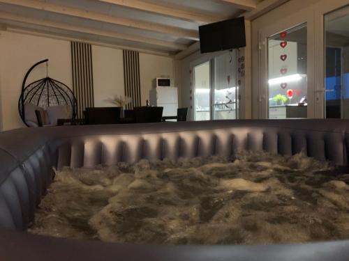Pezsgőfürdő, Balatonszabadi Privát Apartman (Balatonszabadi Privat Apartman) in Balatonszabadi