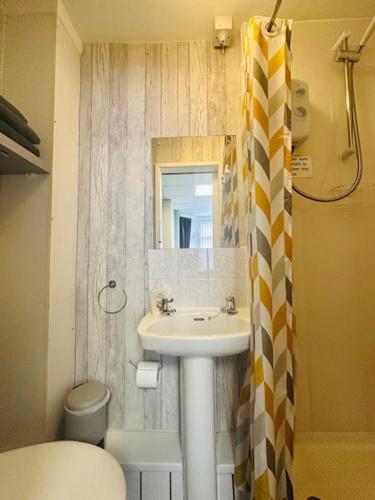 Birch Villa - image 2