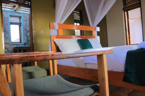 Kidepo Adere Lodge in Kalongo