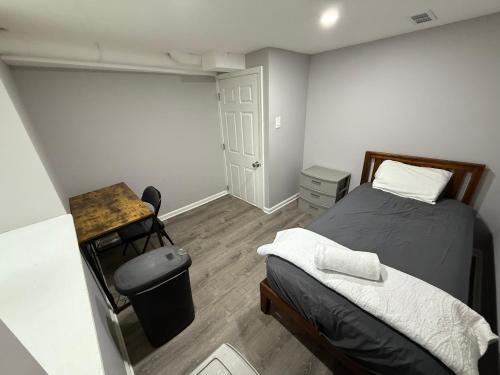 Super Amazing Place To Stay Near Downtown! Free Parking in Grand Boulevard