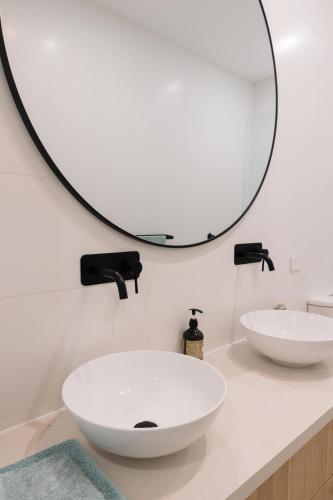 Stay by the sea in a luxe retreat in Marino