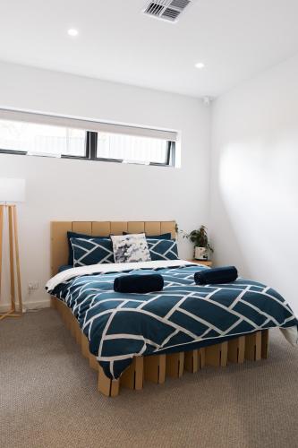 Stay by the sea in a luxe retreat in Marino