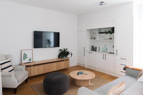 Stay by the sea in a luxe retreat in Marino