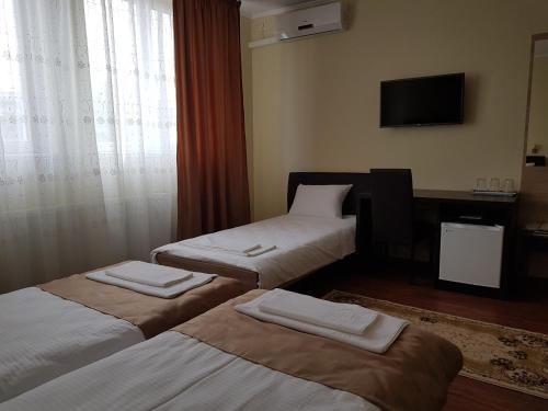 Hotel New - image 14
