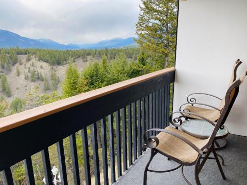 Rocky Mountain Springs Lodge in เรเดียมฮอตสปริง (บริติชโคลัมเบีย)