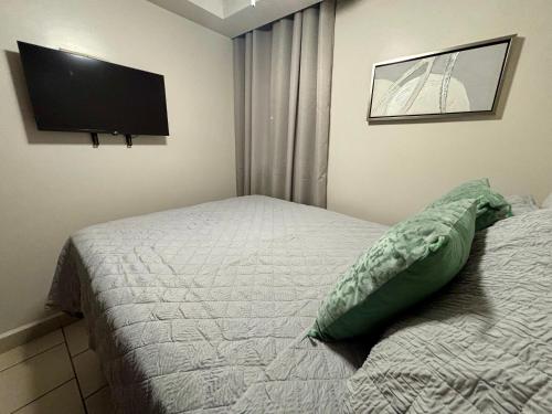 Two-Bedroom Deluxe Apartment image 10