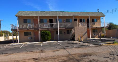 Stone Inn Extended Stay U of A