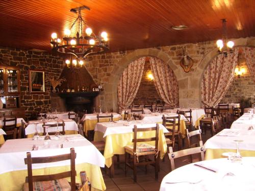 Restorāns, Hostal Restaurante Arangoiti in Jesa
