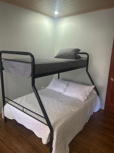 One-Bedroom Apartment image 10