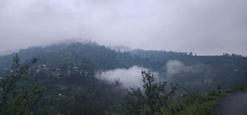 LMR homestay in Bharhka