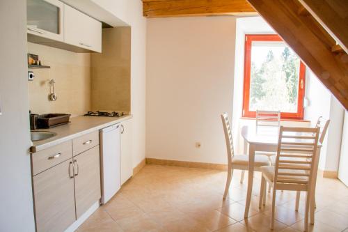 Apartment Gasa - image 14