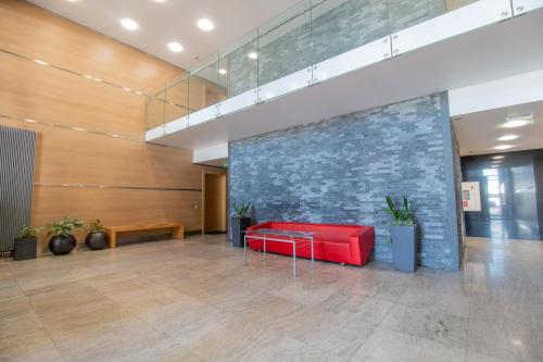 Comfort & Views over Riga Apartment near Airport and City Center, Riga (foto 9)