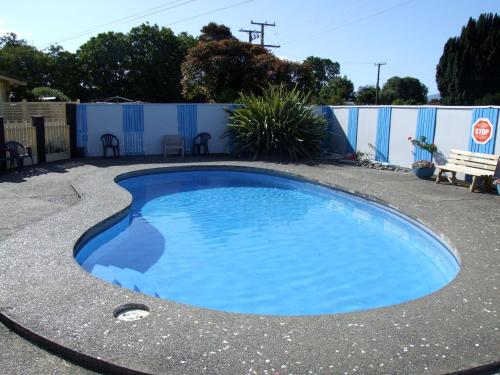 Piscina, Montana Lodge Motel in Blenheim City Center
