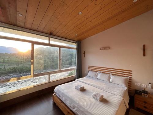1 queen bed