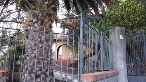  Fata dell'Etna, Ferienwohnung in Pedara