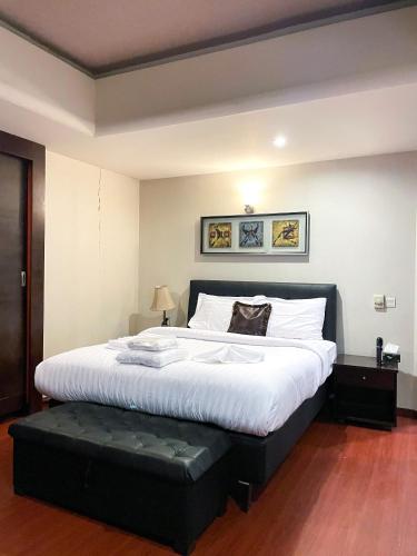 Three-Bedroom Superior Apartment image 10
