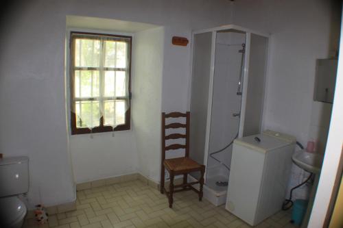 Fürdőszoba, Ecureuil 2 in Pourcheres (Rhone-Alpes)