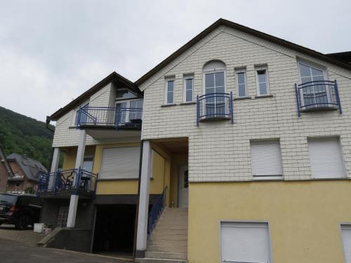 Ferienwohnungen Scheid Volker 560m von Sankt Aldegund entfernt