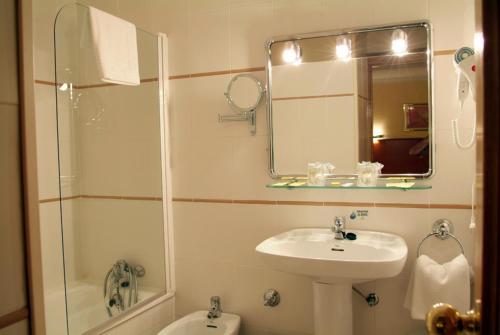 Hotel Cabañas - image 14