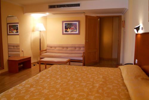 Hotel Cabañas - image 11