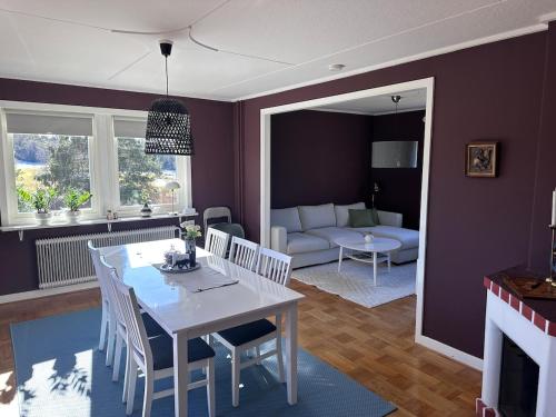 Einrichtungen, Naturnära Ängen Ödegården (Naturnara Angen Odegarden) in Trollhattan