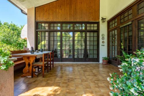 Raffinatezza rustica nella campagna Veneziana in 西萊河畔卡薩萊