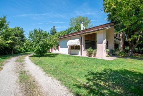 Raffinatezza rustica nella campagna Veneziana in 西萊河畔卡薩萊